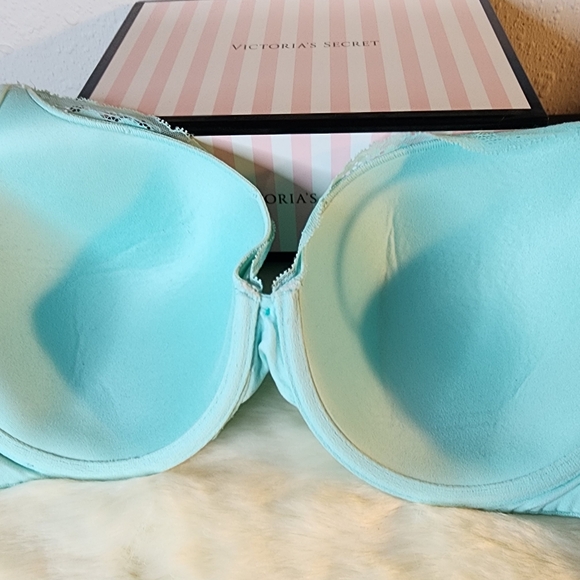 🏷 CLEARANCE! Victoria's Secret Body by Victoria Green Lace Bra - Picture 5 of 7